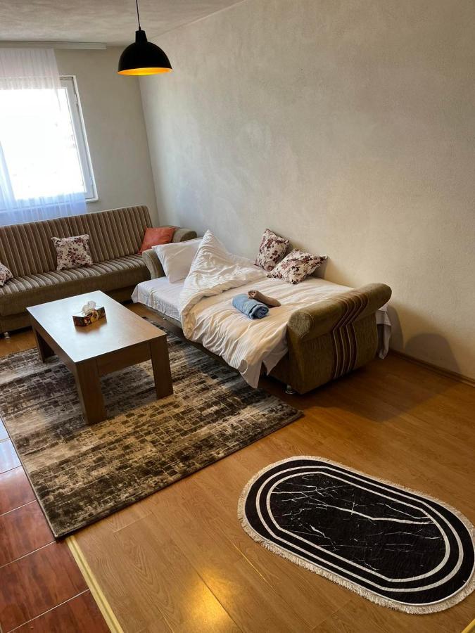 Centrum Apartments Pristina Kültér fotó